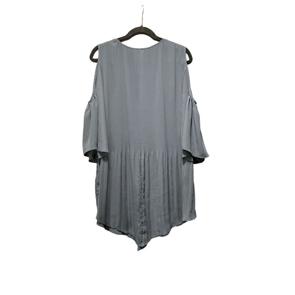 Cato grey cold shoulder lampshade pleated blouse high low - Picture 3 of 6